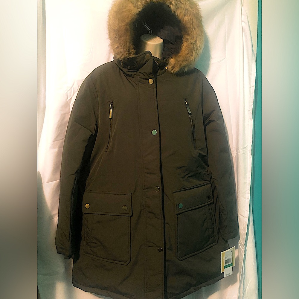 NWT Michael Kors Warm Faux Fur Hood Pockets Ivy Green Winter Vacation Large